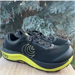 Topo Athletic MTN Racer 3 Men’s Size 14